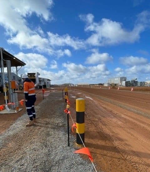 The destination is not always pretty (or warm, 4 degrees!), but Tom gets to see firsthand what its like on a remote mine site – 5 ½ hours west of Perth.